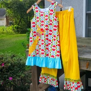 LaJenns fancy giraffe outfit size 10